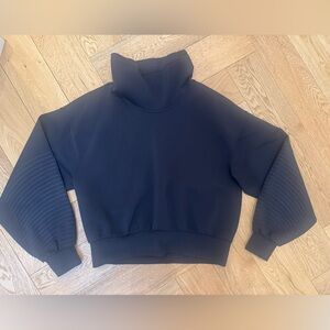 Lululemon Women’s Black fall flourish Pullover Top